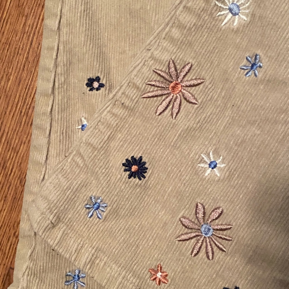 forever21 Corduroy flair pants, flower embroidery
